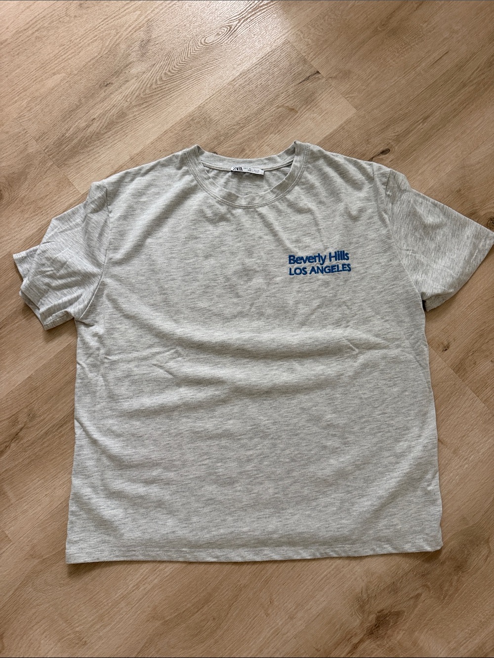 Zara Womens Graphic Tee